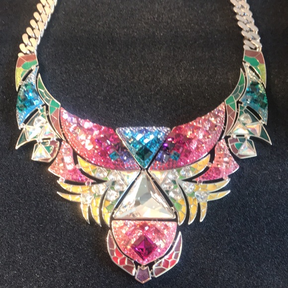Authentic Swarovski Tangara necklace. NIB Special Aurora Necklace - Picture 4 of 17